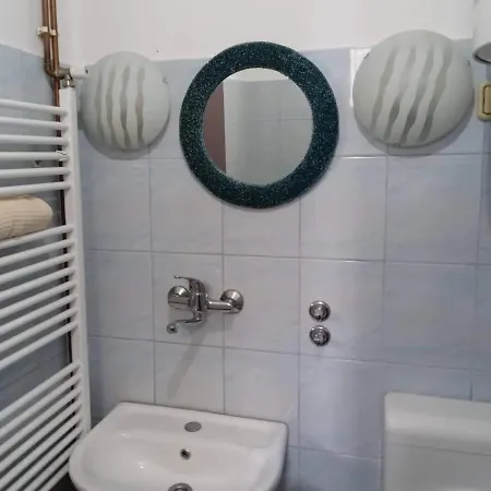 Apartment Emir *
